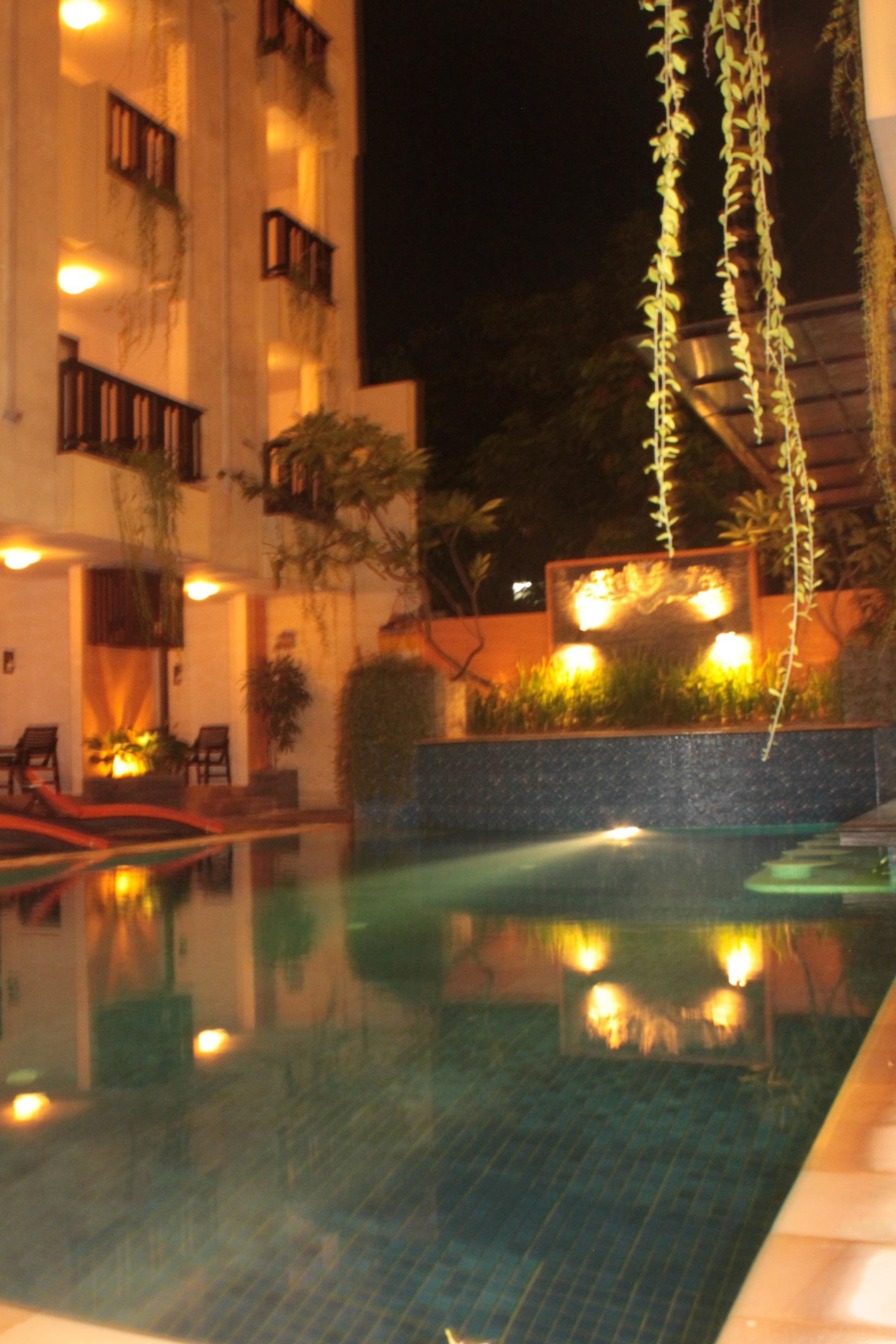 Losari Hotel & Villas Kuta Bali Legian  Exterior photo