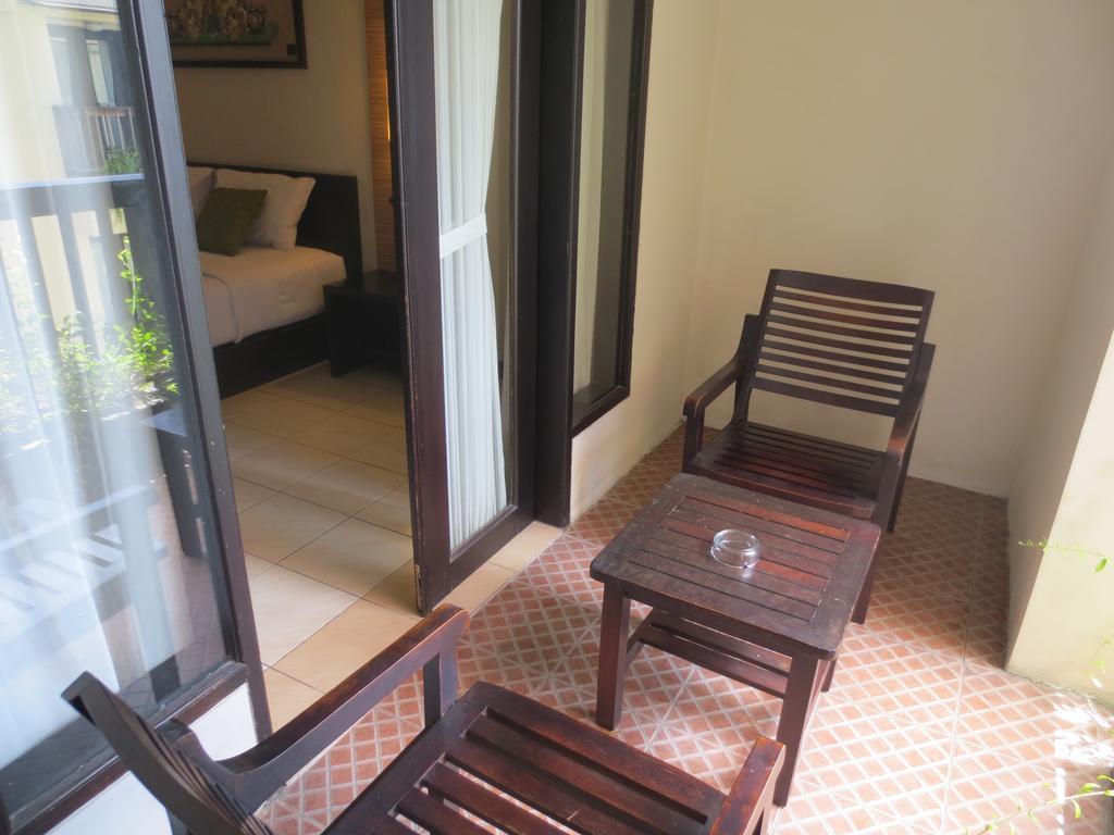 Losari Hotel & Villas Kuta Bali Legian  Exterior photo