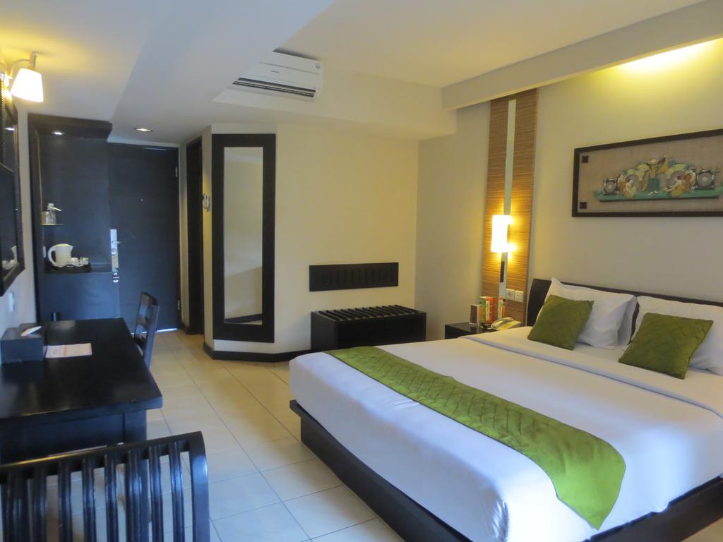 Losari Hotel & Villas Kuta Bali Legian  Exterior photo
